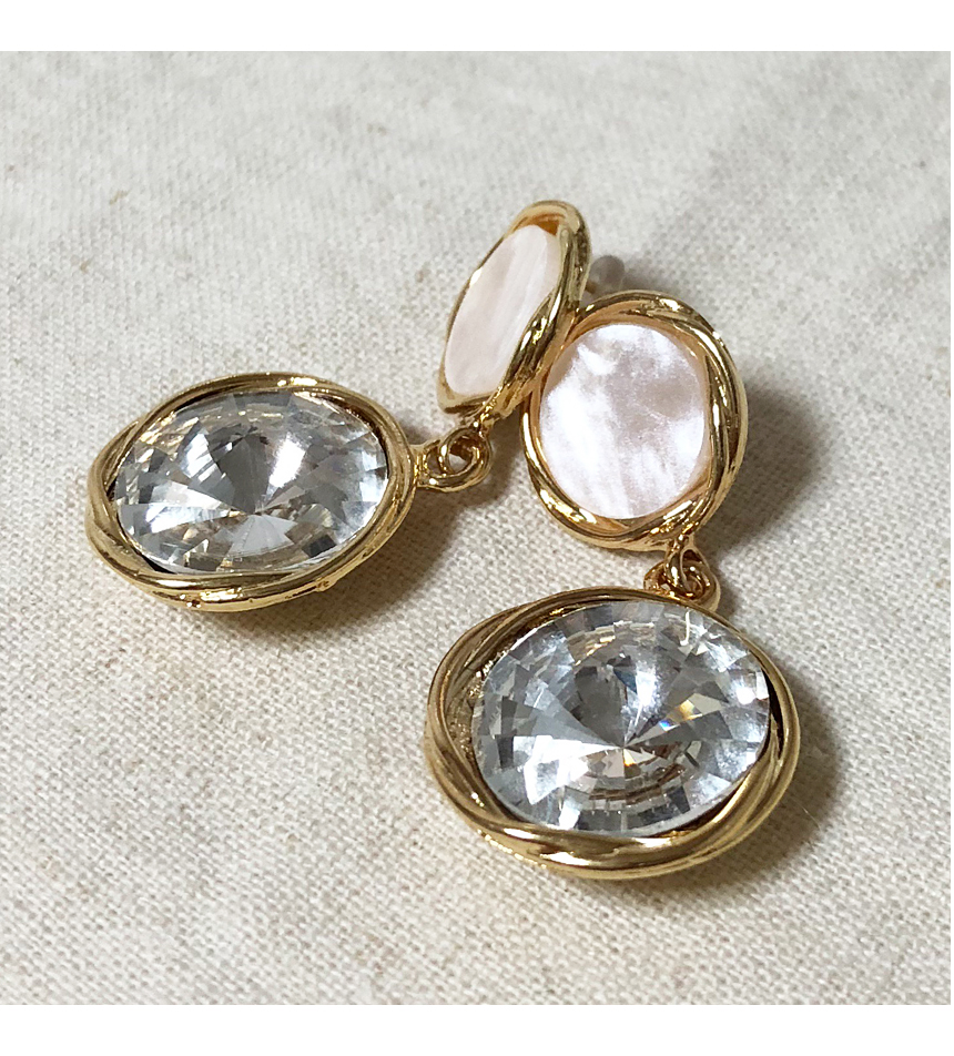 <b><p>Yanna Mourning stone Cubic Drop earr Simple</p></b><b><p>ヤンナ 無排 ストーン キュービック ドロップ イヤリング シンプルモダン アンティーク</p></b><br /><br /><p align='center'>