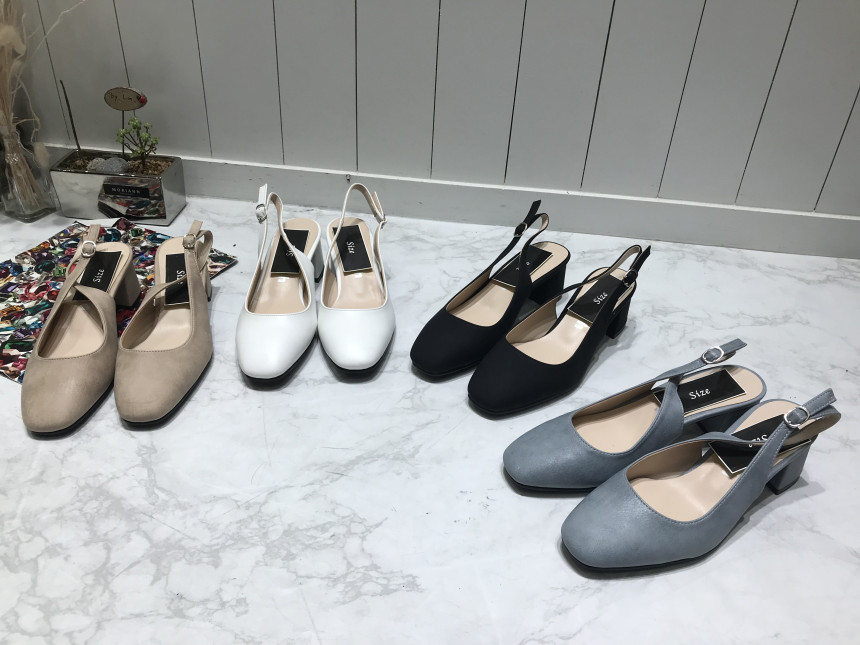 <b><p>Korean Specials Slim Squa nose Middle el</p></b><b><p>Korean特価 スリムな 正方形の鼻 ミドルヒール ングベクヒル 5cm、7cm</p></b><br /><br /><p align='center'>