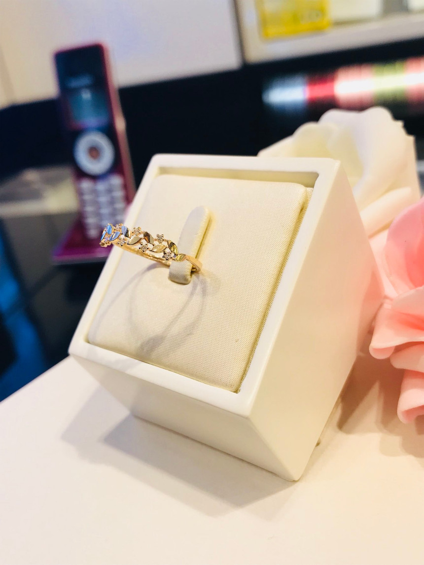 <b><p>Lloyd Laurel leaves 10k Women's rings</p></b><b><p>ロイド 月桂樹の葉 10k 女性のリング LRT16050T 20代 記念日 友情</p></b><br /><br /><p align='center'>