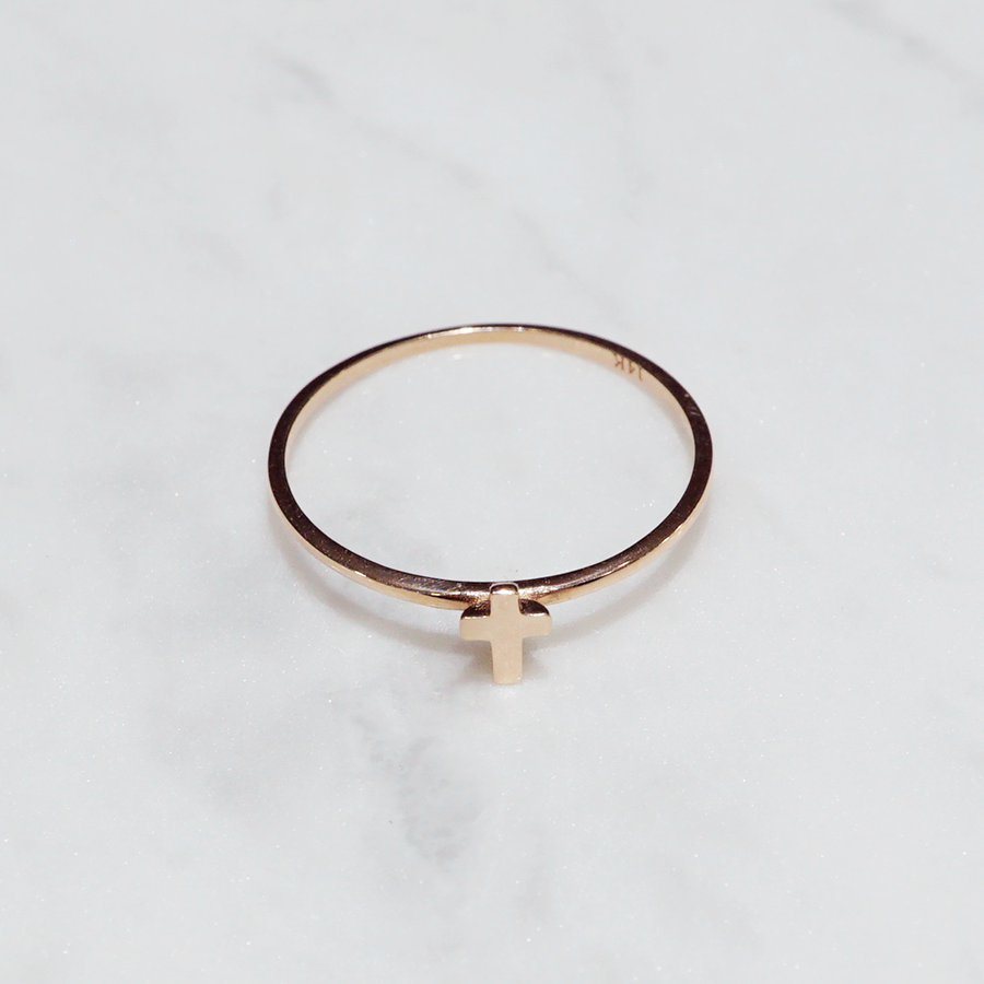 <b><p>gold rose simple The Cs Layered ring pot</p></b><b><p>ゴールド ローズ シンプル クロス 重ね着 リング ポイント 検知 ガード ロザリオ</p></b><br /><br /><p align='center'>