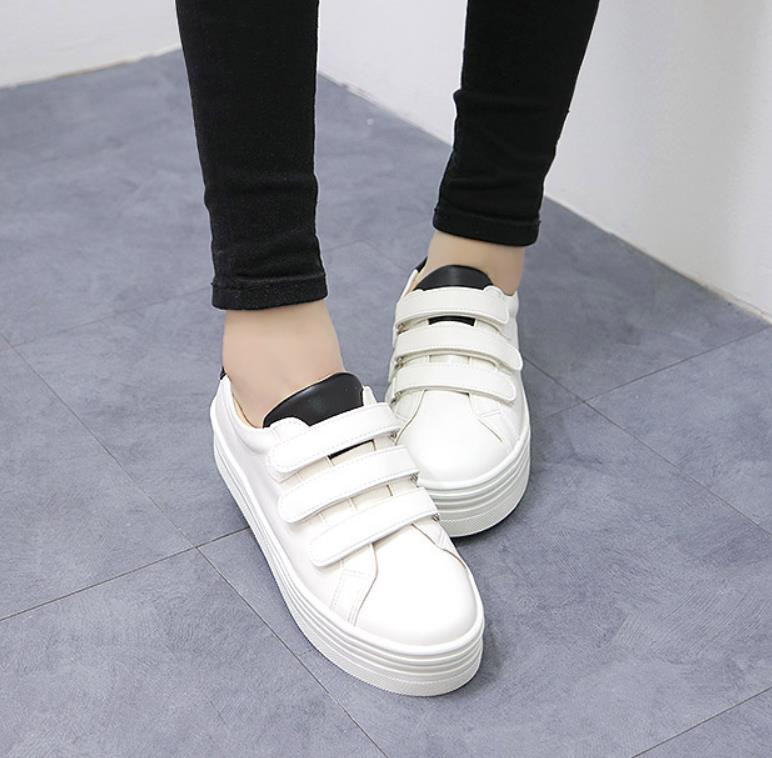 <b><p>Korean Pitching Velcro Height The Snkers</p></b><b><p>韓国語 ピッチング ベルクロ 身長 厚底 スニーカー 女性 スリーた プラットフォームシューズ</p></b><br /><br /><p align='center'>