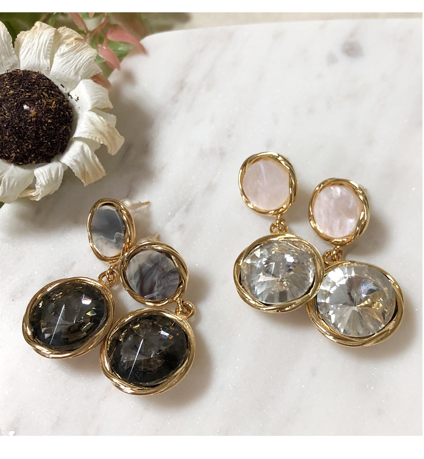 <b><p>Yanna Mourning stone Cubic Drop earr Simple</p></b><b><p>ヤンナ 無排 ストーン キュービック ドロップ イヤリング シンプルモダン アンティーク</p></b><br /><br /><p align='center'>