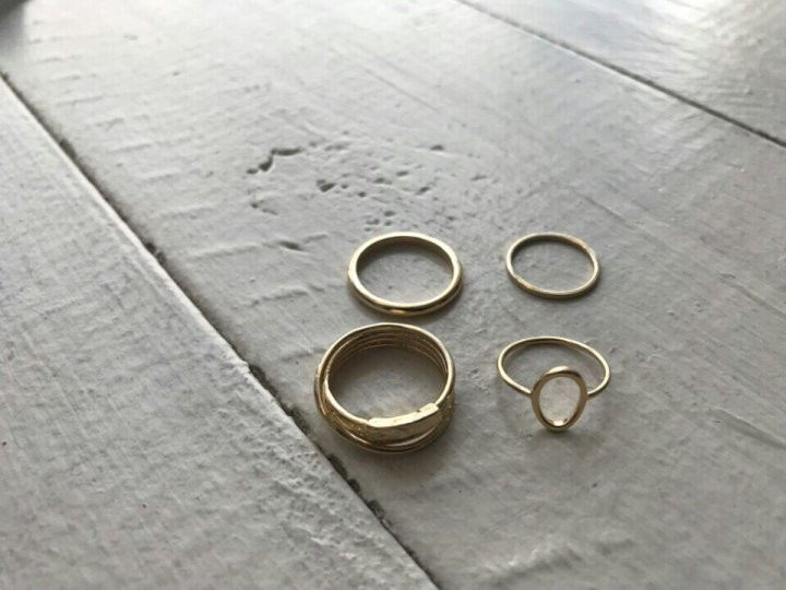 <b><p>Essay Ring set fashion Ler vtage daily Styli</p></b><b><p>エッセイ リングセット ファッション 重ね着 ヴィンテージ デイリー 洗練されたアイテム</p></b><br /><br /><p align='center'>