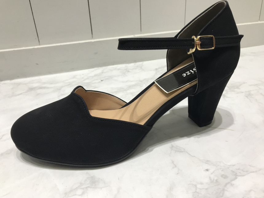 <b><p>wave Go Middle heel Strap pump Korean Colge</p></b><b><p>波 行って見れ ミドルヒール ストラップ パンプス 韓国語 大学生デイリック 女性カジュア</p></b><br /><br /><p align='center'>