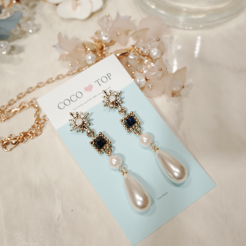 <b><p>spring sunlight Old-fashioned Pearl Drop</p></b><b><p>春 日差し 古風 真珠 ドロップ イヤリング</p></b><br /><br /><p align='center'>