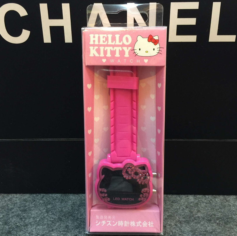 <b><p>child Girl clock Kitty Electronic 5 spies</p></b><b><p>児童 女の子 時計 キティ 電子 5種 キッズ キャラクター 子供 有ファッション</p></b><br /><br /><p align='center'>