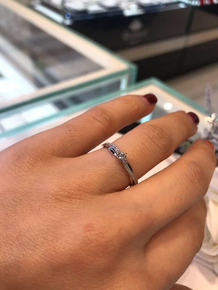 <b><p>Stonehenge 14K White Dia Ri M0051D</p></b><b><p>ストーンヘンジ 14KホワイトDiaリングM0051D</p></b><br /><br /><p align='center'>