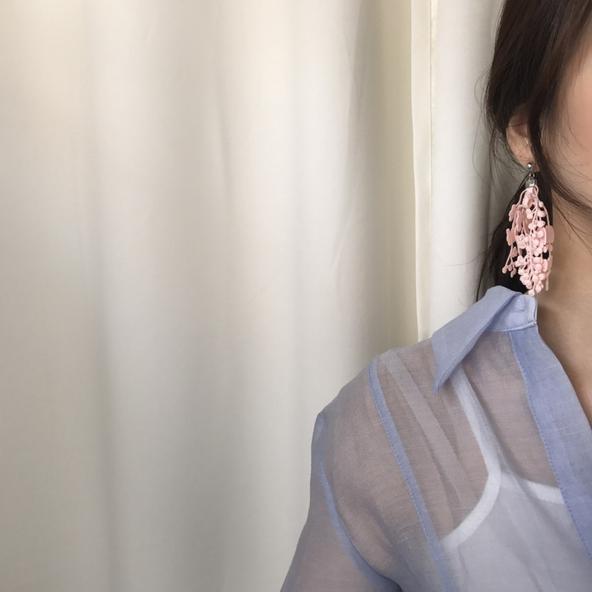 <b><p>You Girl race Drop Earrings 4color ea mantic</p></b><b><p>ユアガール レース ドロップイヤリング 4色 ロマンチック 女性 コーディネート</p></b><br /><br /><p align='center'>