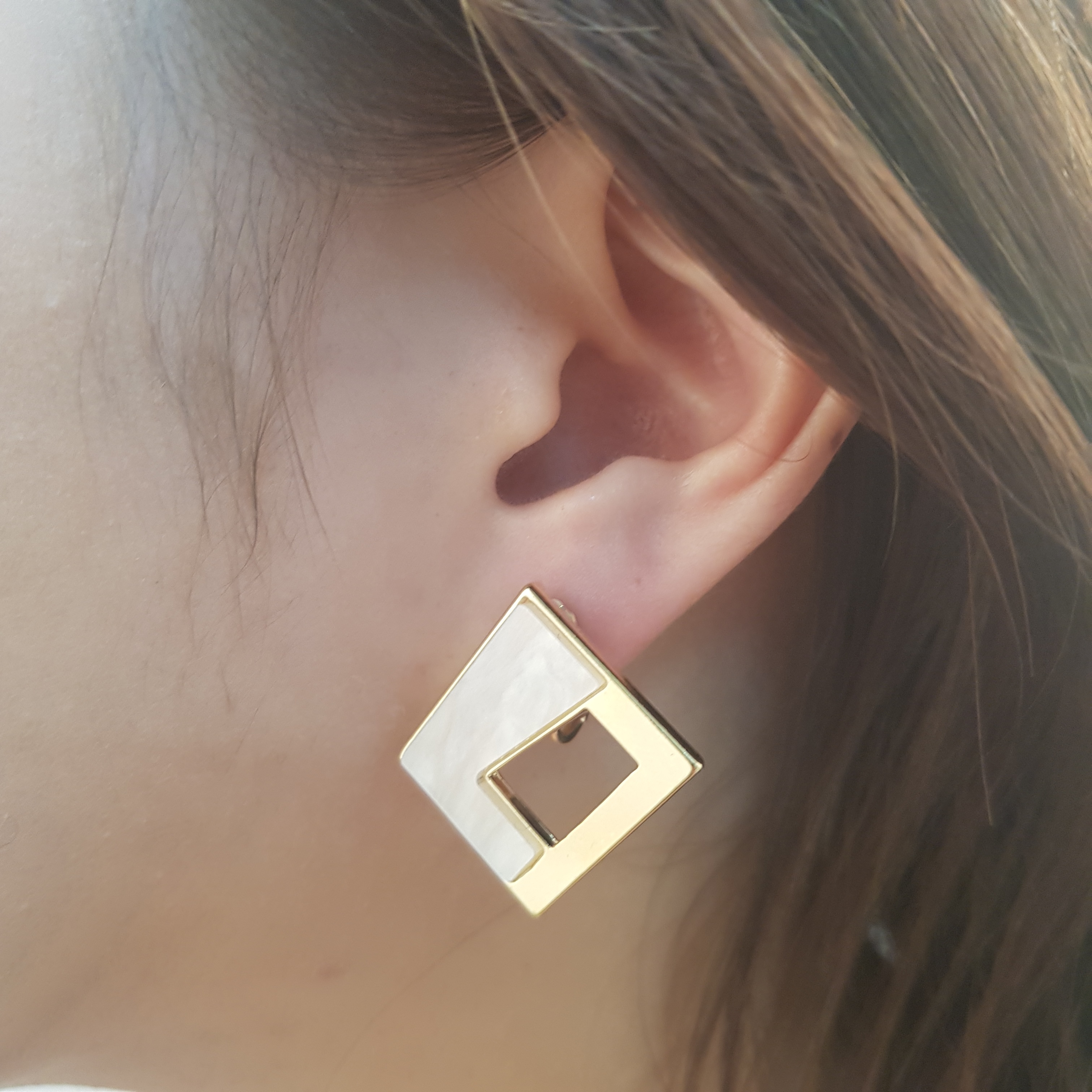 <b><p>square acryl ering Clean ste Modn Rish Eag</p></b><b><p>スクエア アクリル グィチ イヤリング すっきりとしたスタイル モダンな リッシュな</p></b><br /><br /><p align='center'>