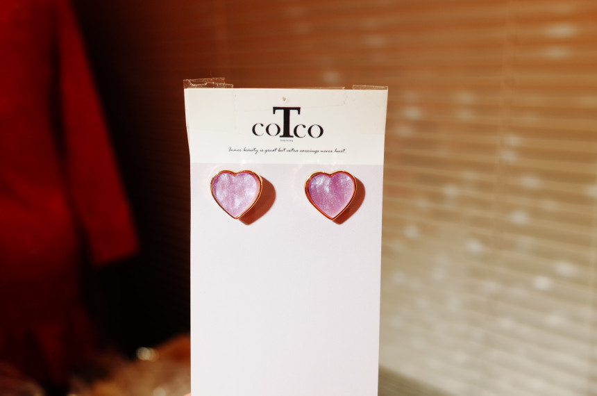 <b><p>Blury simple heart ring</p></b><b><p>アセンブリ シンプル ハート イヤリング</p></b><br /><br /><p align='center'>