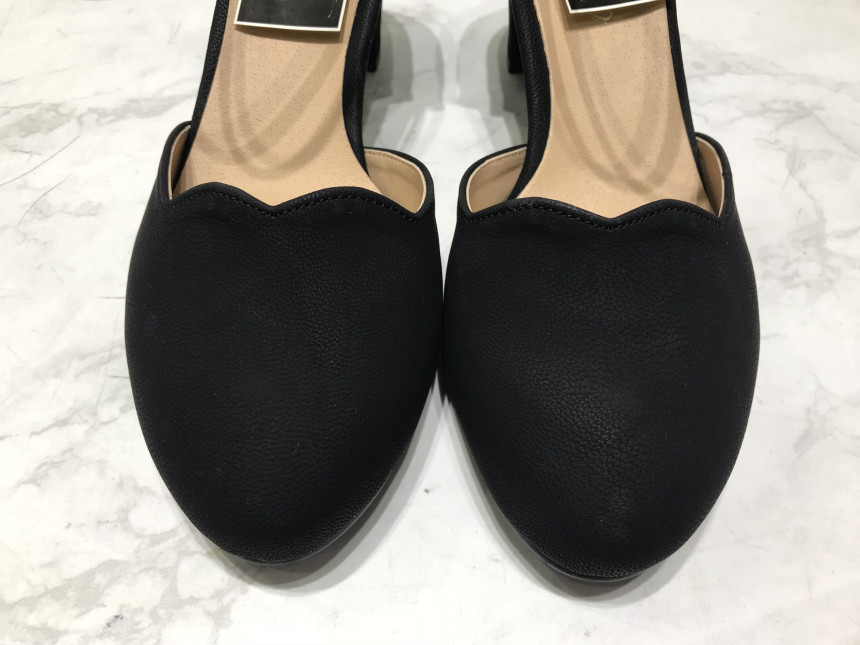 <b><p>wave Go Middle heel Strap pump Korean Colge</p></b><b><p>波 行って見れ ミドルヒール ストラップ パンプス 韓国語 大学生デイリック 女性カジュア</p></b><br /><br /><p align='center'>