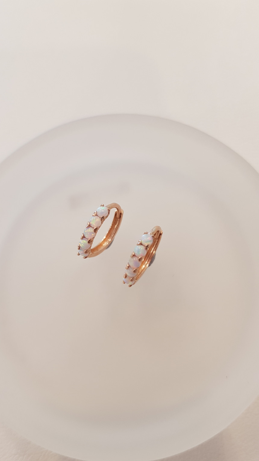 <b><p>Musel 14k Opal One-Touch Earrings DGKE-M343</p></b><b><p>ミュジェル 14kオパールワンタッチピアス DGKE-M343 誕生石 10月に</p></b><br /><br /><p align='center'>