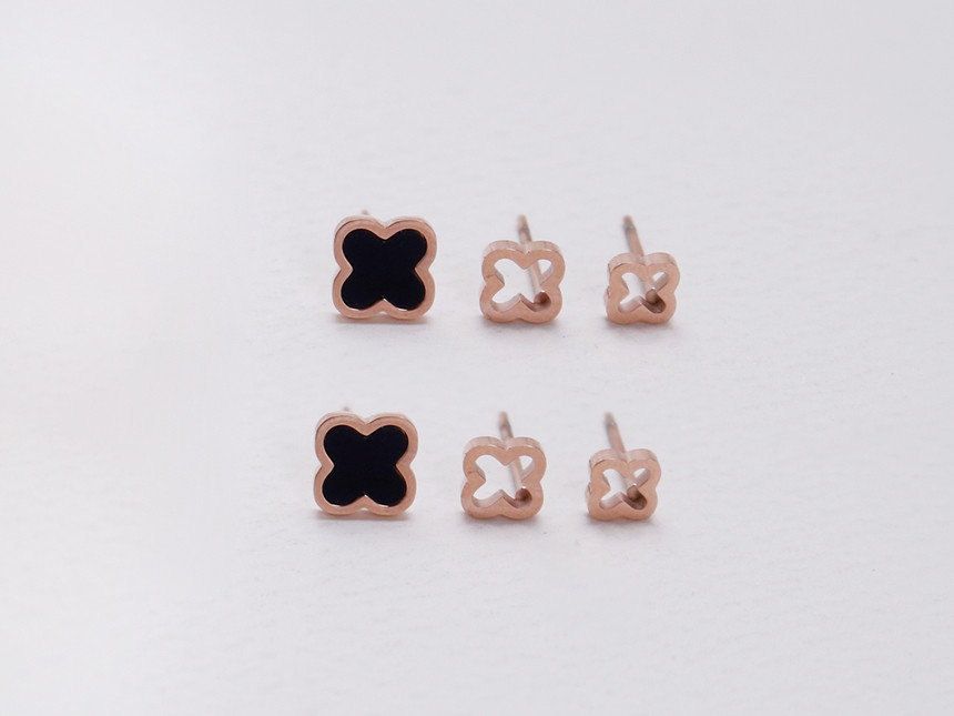 <b><p>Black Clover 6 pieces Surge Steel earring</p></b><b><p>ブラッククローバー6ピース 書かれているカールスチール イヤリング チタン ステンレス</p></b><br /><br /><p align='center'>