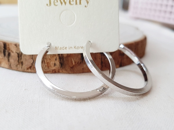 <b><p>Modern Pine rg ears daily Otti Dyke style</p></b><b><p>モダン ファインリングイヤリング デイリー おおティーディルク スタイル ヒプハ</p></b><br /><br /><p align='center'>