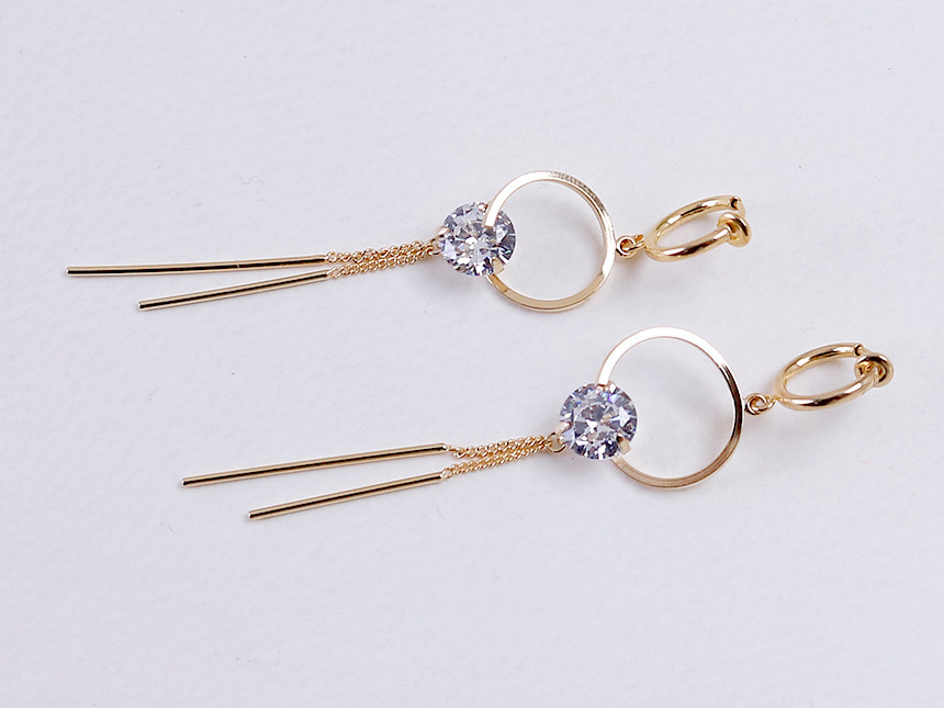 <b><p>Point tester earrg Luxurious feelg Modn Circle</p></b><b><p>ポイントタッセル イヤリング 高級感 モダンサークル ドレッシーな ブブゴールド</p></b><br /><br /><p align='center'>