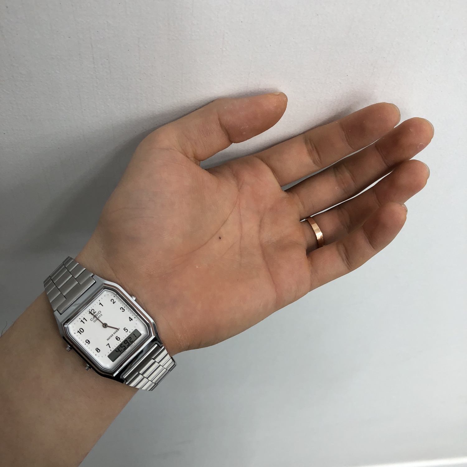 <b><p>Unisex Metal Squa Watch n's products daily</p></b><b><p>ユニセックス メタルスクエア時計 男性製品 デイリー おおティディ 30代の ミニマル</p></b><br /><br /><p align='center'>