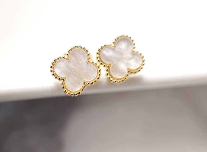 <b><p>Swarovski Cubic ering Fashion set Pel Surgal</p></b><b><p>スワロフスキー キュービック イヤリング ファッションセット 真珠 サージカルスチール</p></b><br /><br /><p align='center'>