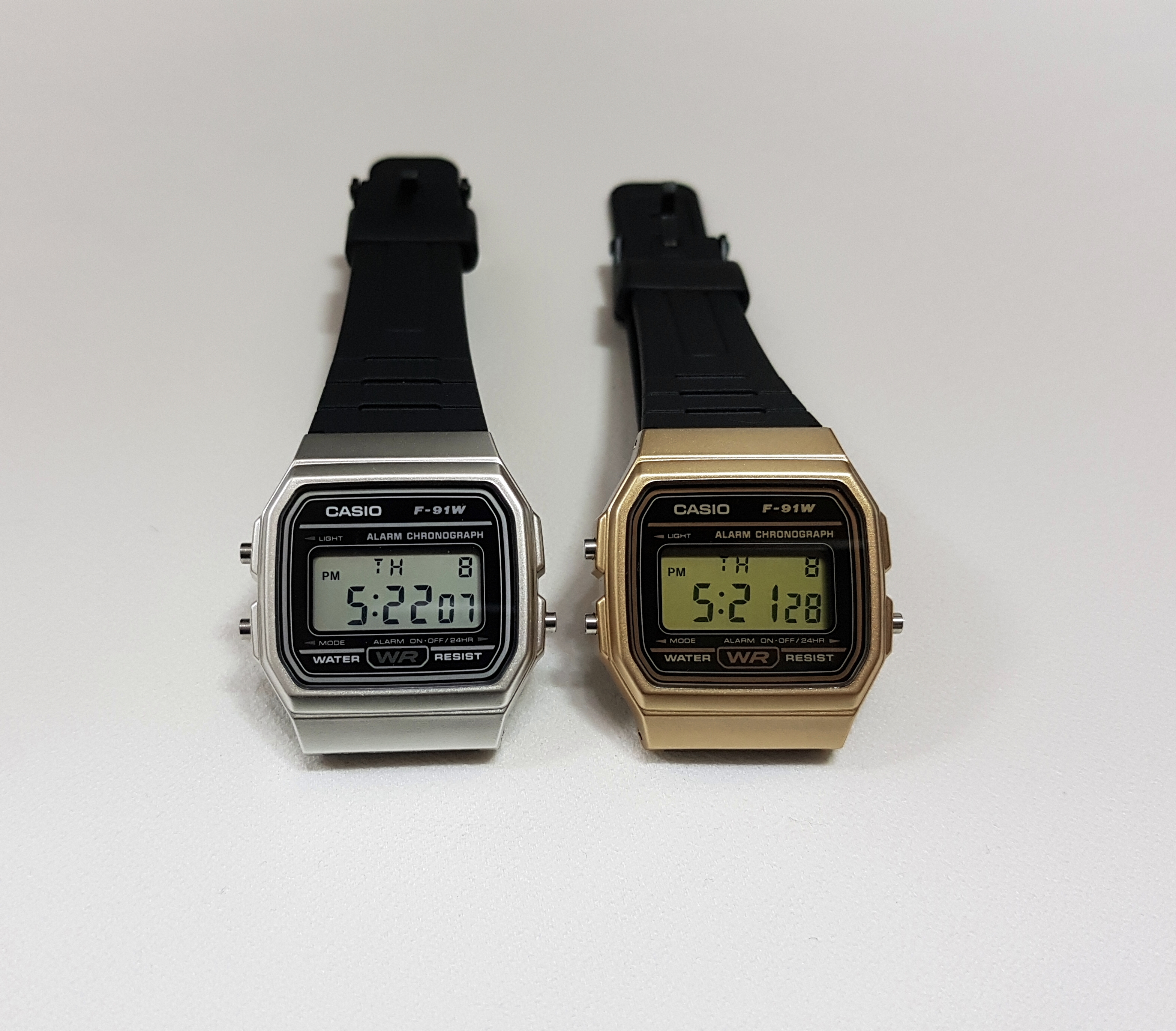 <b><p>unisex basic Co clock 2cor uple A twenties</p></b><b><p>男女共用 ベーシック カシオ 時計 2色 カップル 20代の男性 1女性 アイテム</p></b><br /><br /><p align='center'>
