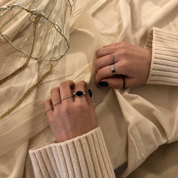 <b><p>black Layered set Ace Index fing Stop right</p></b><b><p>ブラック 重ね着 セット エキ 検知 右手停止 リング 簡単スタイ ユニークアクセサリー</p></b><br /><br /><p align='center'>