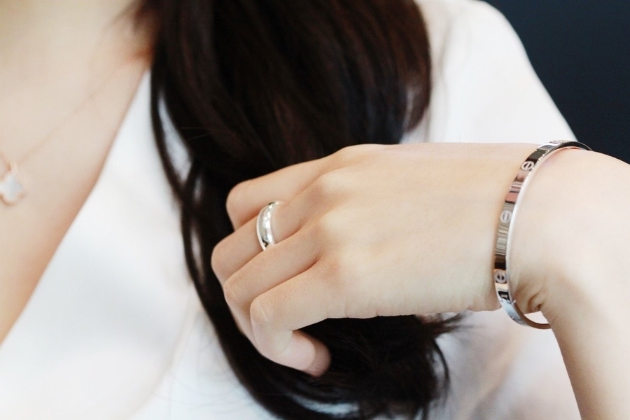 <b><p>99 silv Sr Engage ri 3mm, 5.4 eraable Annisary</p></b><b><p>99シルバー ウンガラクジ アンゲージ リング 3mm、4mm、5.4mm、5.7mm、刻印可能</p></b><br /><br /><p align='center'>