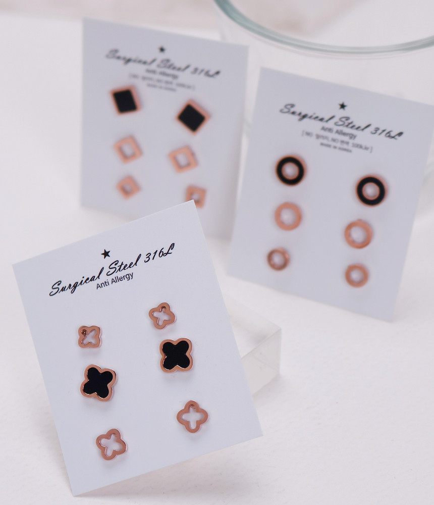 <b><p>Black Clover 6 pieces Surge Steel earring</p></b><b><p>ブラッククローバー6ピース 書かれているカールスチール イヤリング チタン ステンレス</p></b><br /><br /><p align='center'>