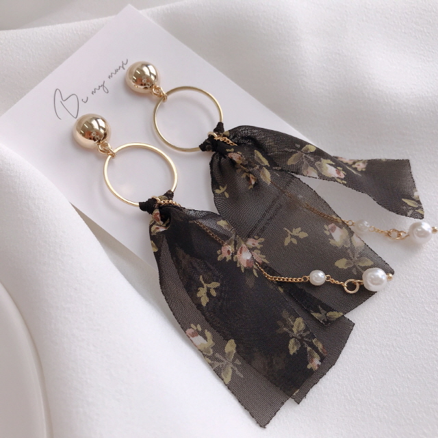 <b><p>Mary Jane Chiffon flower Pel Drop eing 3</p></b><b><p>メアリー・ジェーン シフォン フラワー 真珠 ドロップ イヤリング 3 色 レース</p></b><br /><br /><p align='center'>