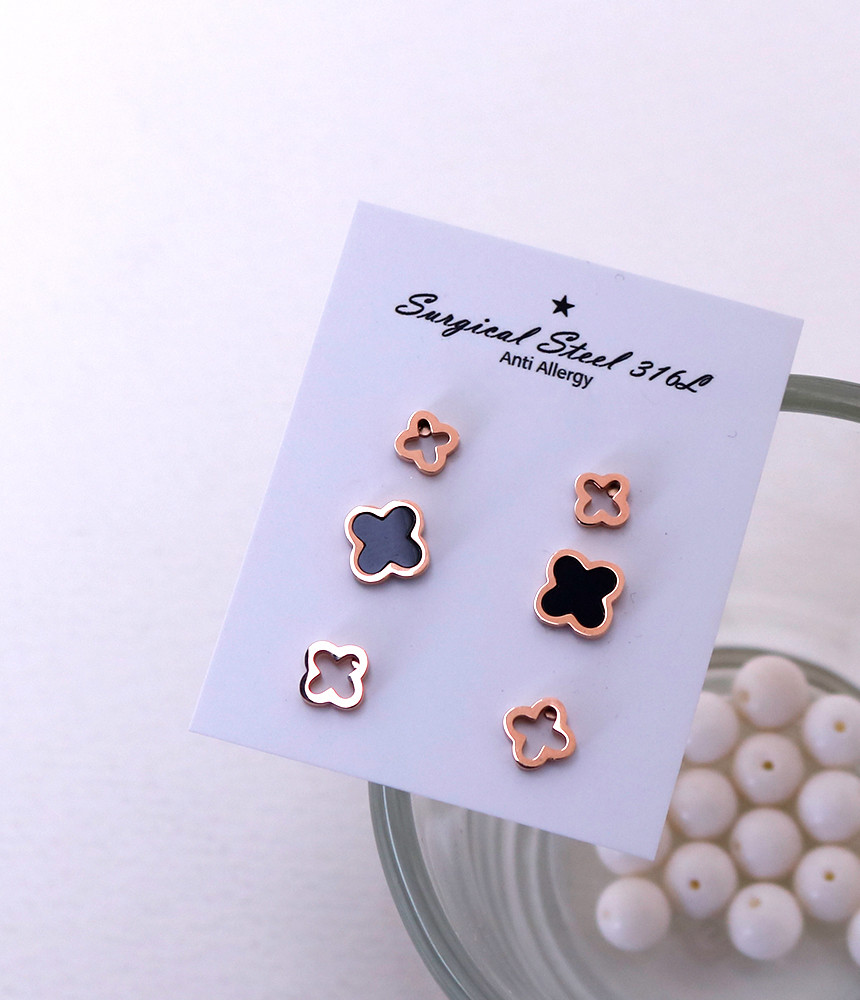 <b><p>Black Clover 6 pieces Surge Steel earring</p></b><b><p>ブラッククローバー6ピース 書かれているカールスチール イヤリング チタン ステンレス</p></b><br /><br /><p align='center'>