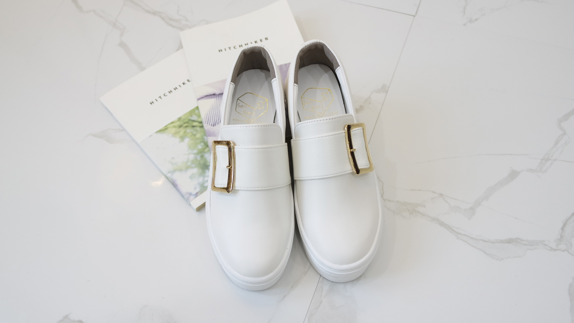 <b><p>Korean Harley squa buck lther Slip-on fema</p></b><b><p>韓国語 ハーレー 正方形 バックル レザー 厚底 スリップオン 女性 スニーカー</p></b><br /><br /><p align='center'>