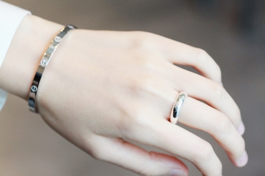 <b><p>99 silv Sr Engage ri 3mm, 5.4 eraable Annisary</p></b><b><p>99シルバー ウンガラクジ アンゲージ リング 3mm、4mm、5.4mm、5.7mm、刻印可能</p></b><br /><br /><p align='center'>