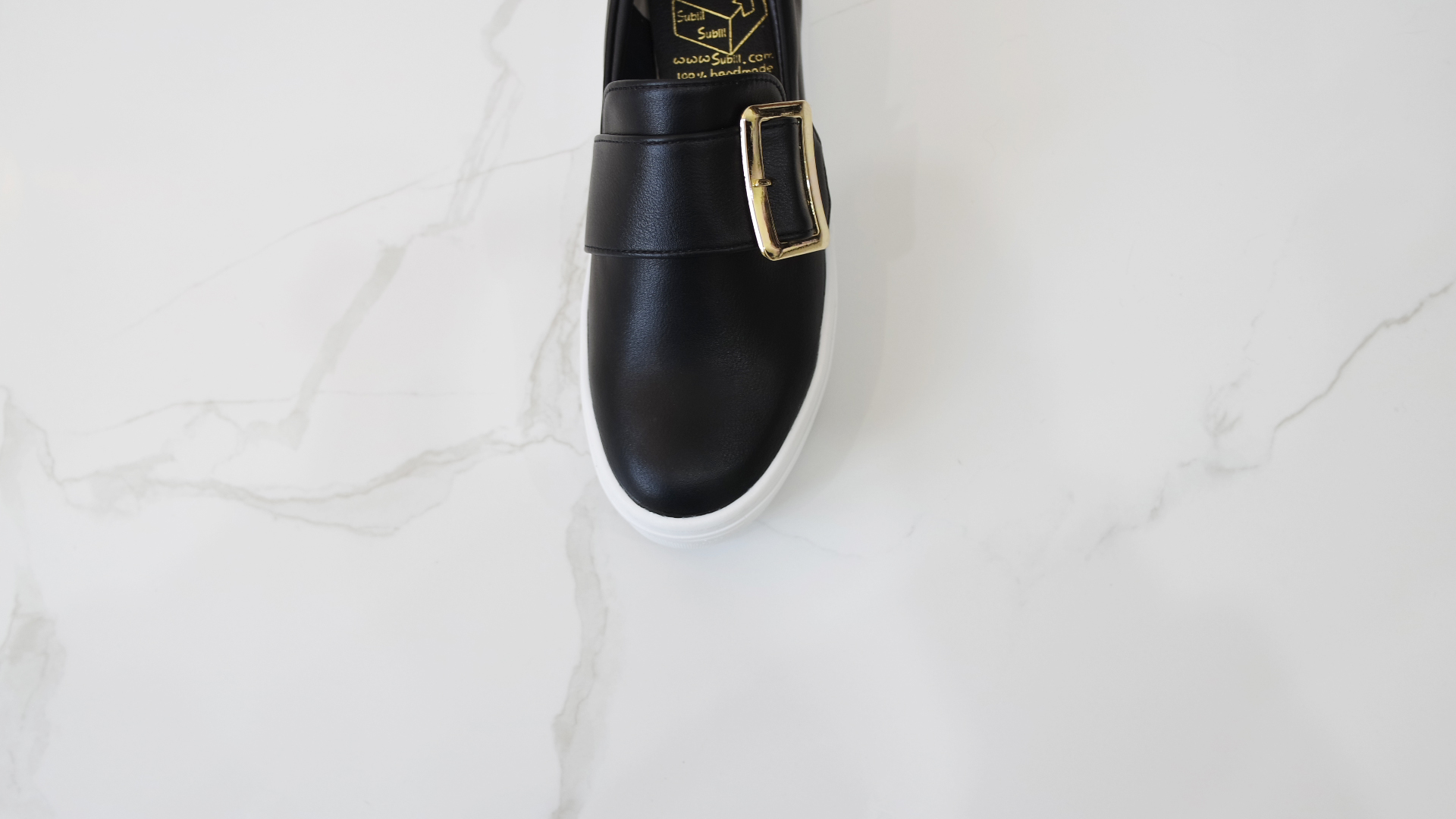 <b><p>Korean Harley squa buck lther Slip-on fema</p></b><b><p>韓国語 ハーレー 正方形 バックル レザー 厚底 スリップオン 女性 スニーカー</p></b><br /><br /><p align='center'>