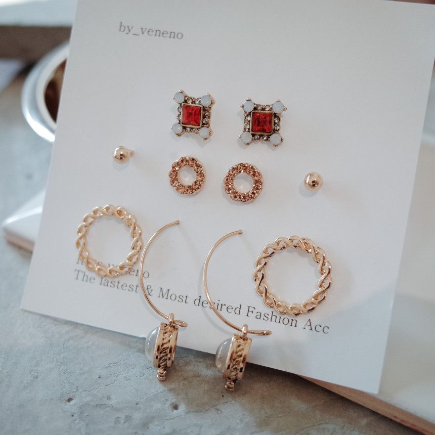 <b><p>Forever 10See Stone ring ear Simple Unique</p></b><b><p>永遠 10See ストーンリング イヤ シンプルユニーク スタイリッシュルック 30代の女性</p></b><br /><br /><p align='center'>