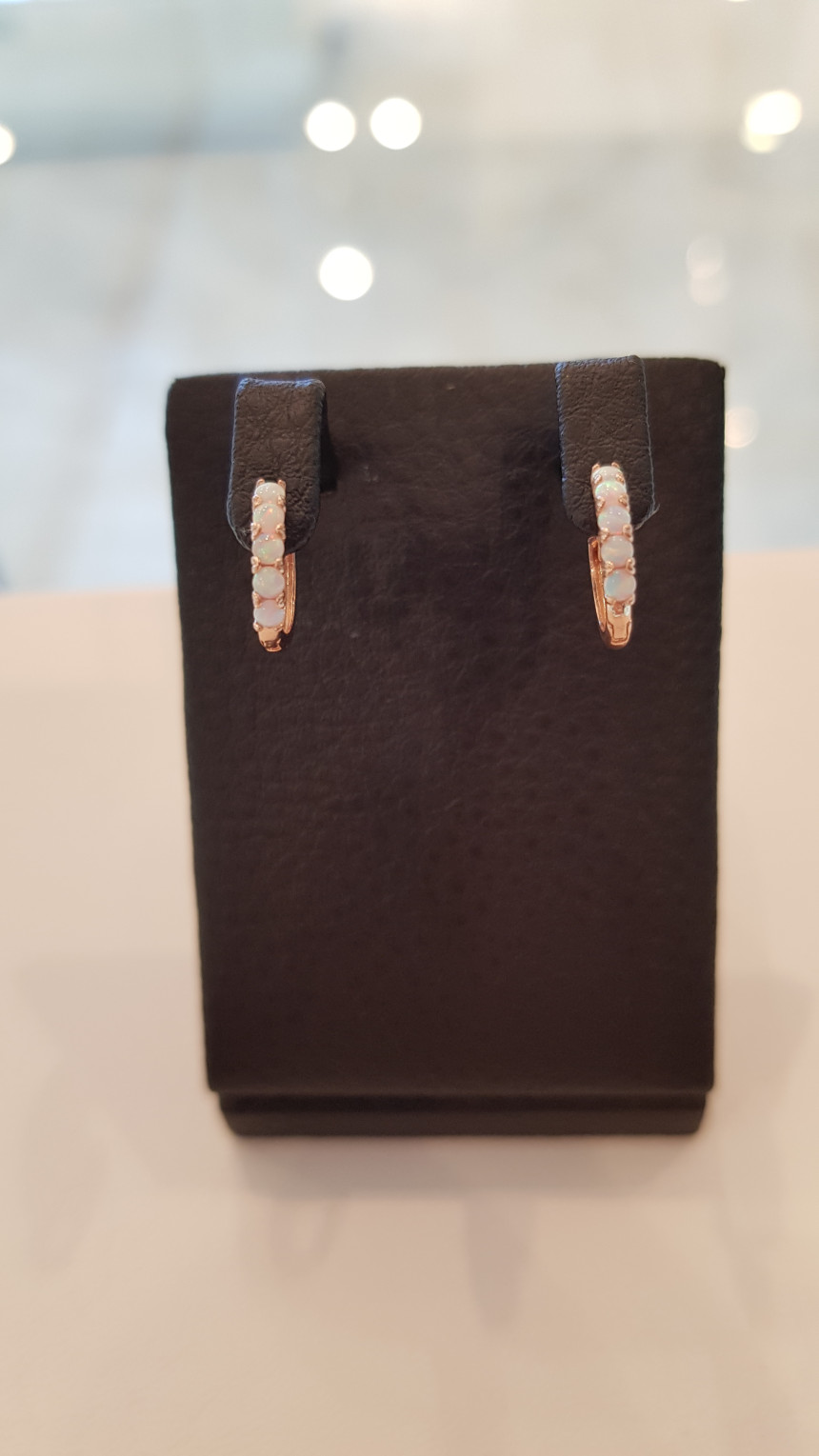 <b><p>Musel 14k Opal One-Touch Earrings DGKE-M343</p></b><b><p>ミュジェル 14kオパールワンタッチピアス DGKE-M343 誕生石 10月に</p></b><br /><br /><p align='center'>