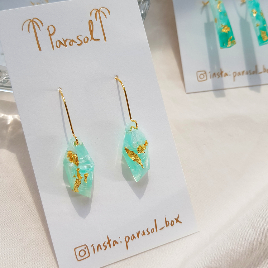 <b><p>Emerald city earring Twenties won picnic</p></b><b><p>エメラルド シティ イヤリング 20代の女性 外出 シンプルユニーク 視線集中 したアイテム</p></b><br /><br /><p align='center'>