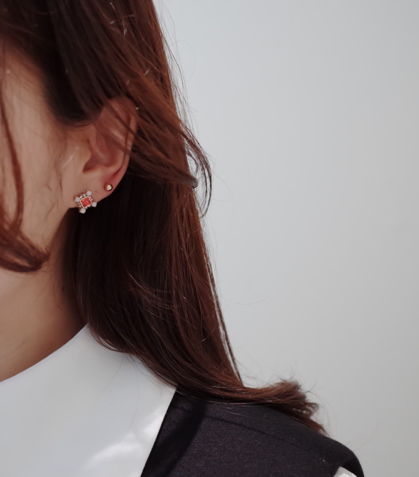 <b><p>Forever 10See Stone ring ear Simple Unique</p></b><b><p>永遠 10See ストーンリング イヤ シンプルユニーク スタイリッシュルック 30代の女性</p></b><br /><br /><p align='center'>