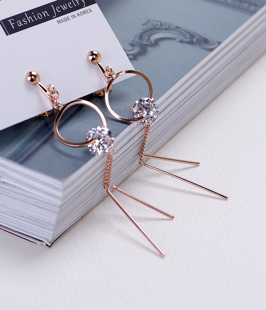 <b><p>Point tester earrg Luxurious feelg Modn Circle</p></b><b><p>ポイントタッセル イヤリング 高級感 モダンサークル ドレッシーな ブブゴールド</p></b><br /><br /><p align='center'>