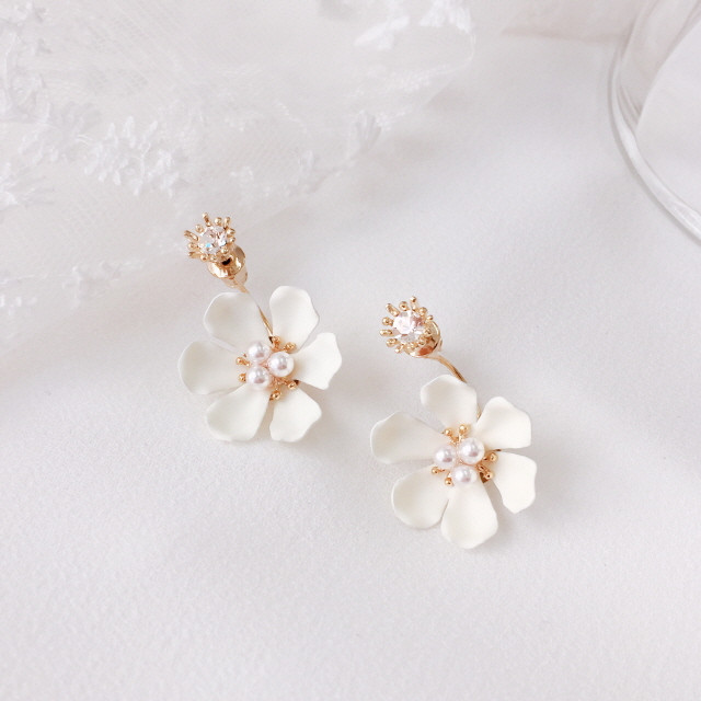 <b><p>Blooming fwer earr Cubic Two way Drop 4 cor</p></b><b><p>ブルーミング フラワー イヤリ キュービック ツーウェイ ドロップ 4 色 アンティーク</p></b><br /><br /><p align='center'>