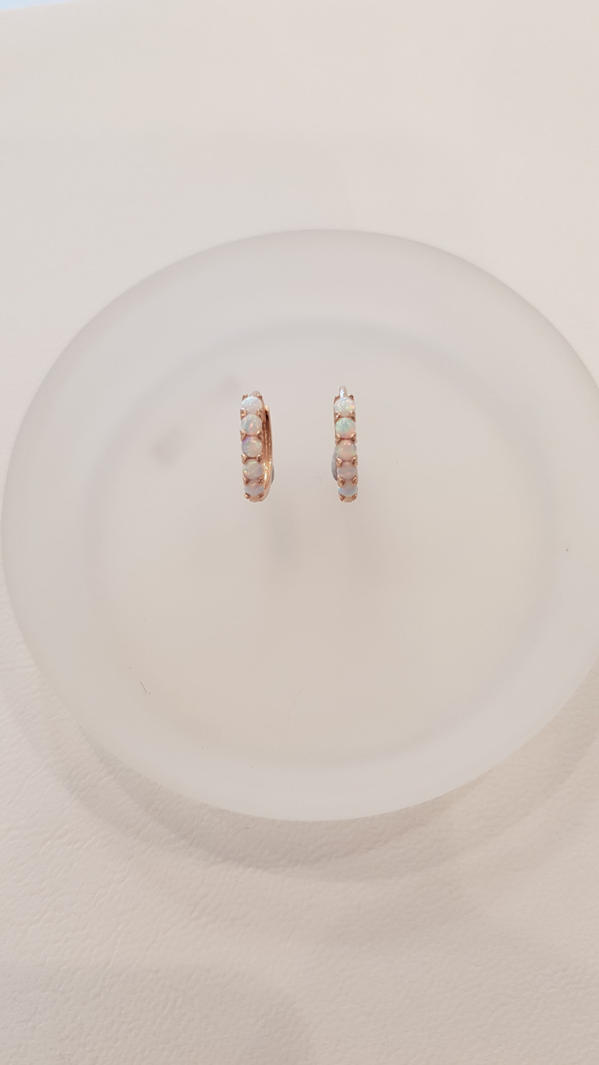 <b><p>Musel 14k Opal One-Touch Earrings DGKE-M343</p></b><b><p>ミュジェル 14kオパールワンタッチピアス DGKE-M343 誕生石 10月に</p></b><br /><br /><p align='center'>