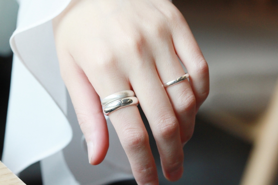 <b><p>99 silv Sr Engage ri 3mm, 5.4 eraable Annisary</p></b><b><p>99シルバー ウンガラクジ アンゲージ リング 3mm、4mm、5.4mm、5.7mm、刻印可能</p></b><br /><br /><p align='center'>