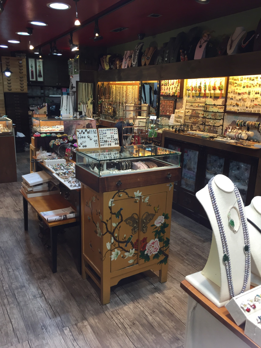 <b><p>Handmade Romtic lamplight earring</p></b><b><p>手作り ロマンチックな ランタン イヤリング</p></b><br /><br /><p align='center'>