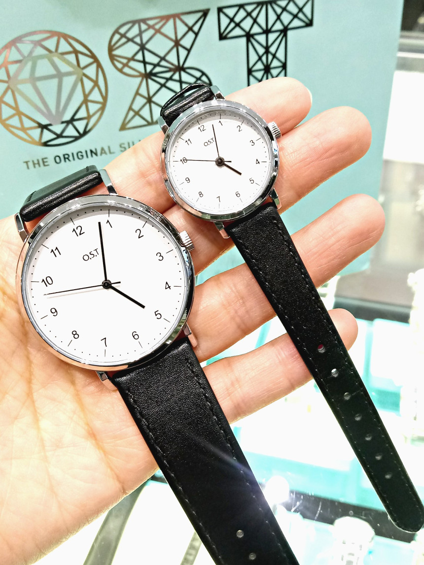 <b><p>OST Black Daily Couple Leather Band Wch OTC118213A</p></b><b><p>OST ブラックデイリーカップルレザーバンド腕時計OTC118213ASB 23</p></b><br /><br /><p align='center'>