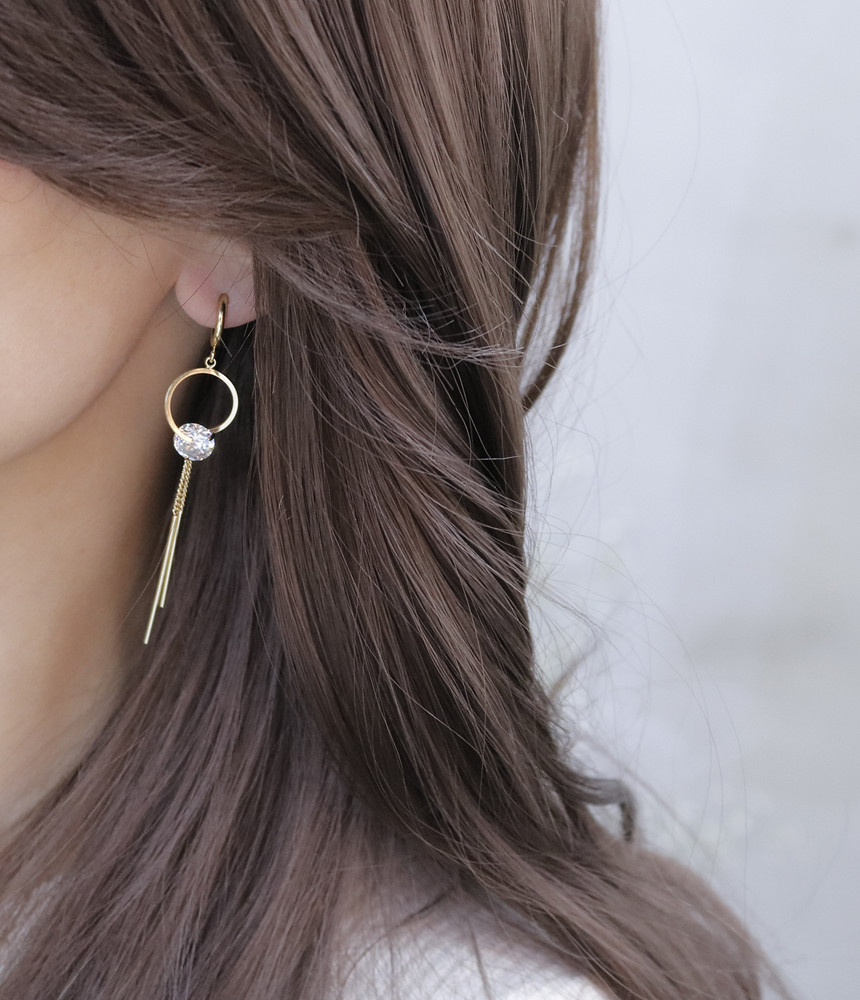 <b><p>Point tester earrg Luxurious feelg Modn Circle</p></b><b><p>ポイントタッセル イヤリング 高級感 モダンサークル ドレッシーな ブブゴールド</p></b><br /><br /><p align='center'>