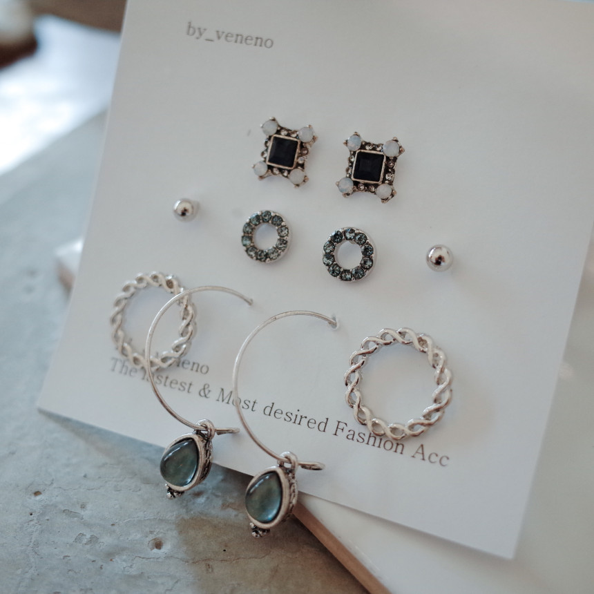 <b><p>Forever 10See Stone ring ear Simple Unique</p></b><b><p>永遠 10See ストーンリング イヤ シンプルユニーク スタイリッシュルック 30代の女性</p></b><br /><br /><p align='center'>