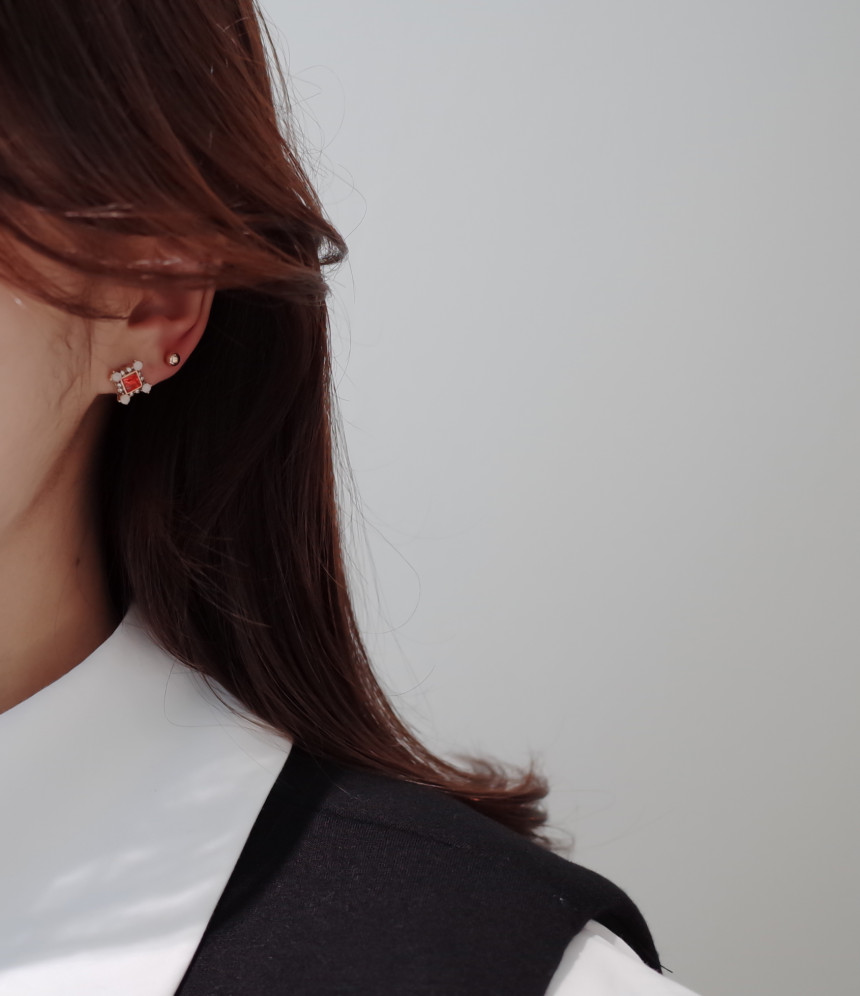 <b><p>Forever 10See Stone ring ear Simple Unique</p></b><b><p>永遠 10See ストーンリング イヤ シンプルユニーク スタイリッシュルック 30代の女性</p></b><br /><br /><p align='center'>