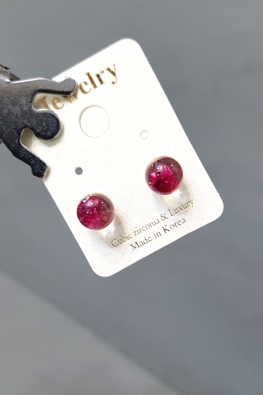<b><p>Freshwater pearl ball rings limid-edition</p></b><b><p>生花カスミソウボールピアス 限定版 ロマンチックパープル 豪華な おませ ゲストのファッション</p></b><br /><br /><p align='center'>