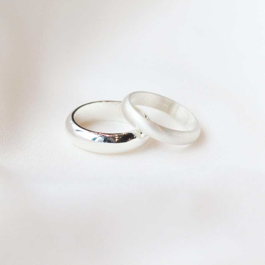 <b><p>99 silv Sr Engage ri 3mm, 5.4 eraable Annisary</p></b><b><p>99シルバー ウンガラクジ アンゲージ リング 3mm、4mm、5.4mm、5.7mm、刻印可能</p></b><br /><br /><p align='center'>