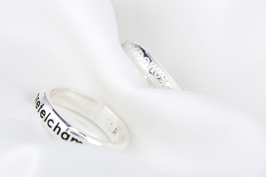 <b><p>99 silv Sr Engage ri 3mm, 5.4 eraable Annisary</p></b><b><p>99シルバー ウンガラクジ アンゲージ リング 3mm、4mm、5.4mm、5.7mm、刻印可能</p></b><br /><br /><p align='center'>