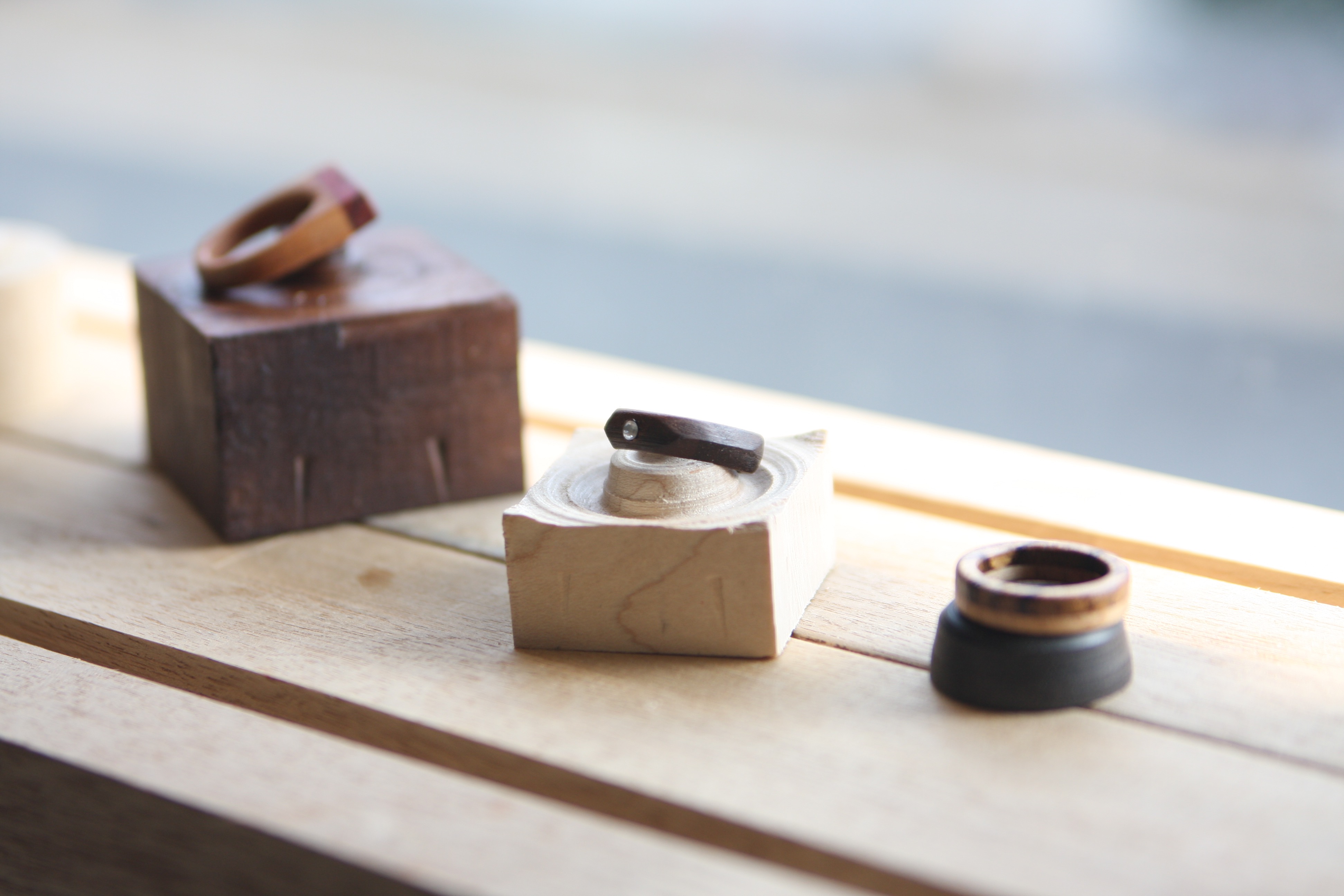 <b><p>Wood ring Cubic Aled type sp Anniversary</p></b><b><p>木のリング キュービック 角型 春 記念日 ラブリーアイテム 感性ジュエ アンティークスタイル</p></b><br /><br /><p align='center'>