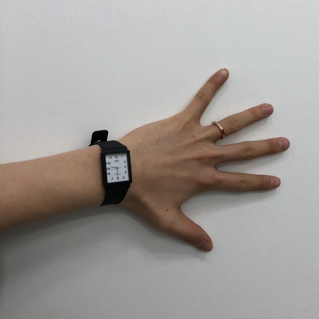 <b><p>Unisex Casio Square Watch 2color daily uple</p></b><b><p>ユニセックス カシオスクエア腕時計 2色 デイリー カップル おおティディ 20代の男性</p></b><br /><br /><p align='center'>