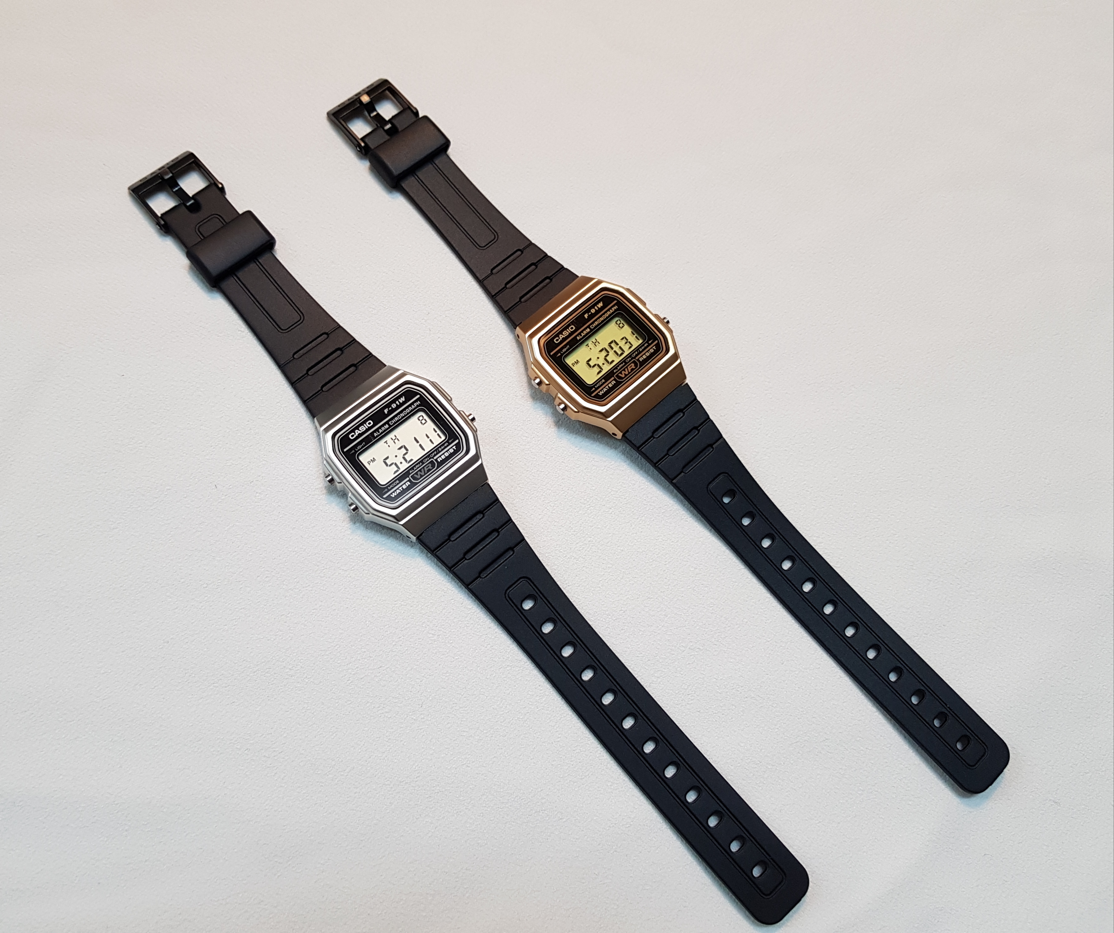<b><p>unisex basic Co clock 2cor uple A twenties</p></b><b><p>男女共用 ベーシック カシオ 時計 2色 カップル 20代の男性 1女性 アイテム</p></b><br /><br /><p align='center'>