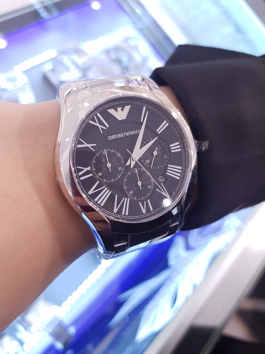 <b><p>Emporio Armani men tal clock AR11083 neat</p></b><b><p>エンポリオ アルマーニ 男性用 メタル 時計 AR11083 すっきりとした 豪華な</p></b><br /><br /><p align='center'>